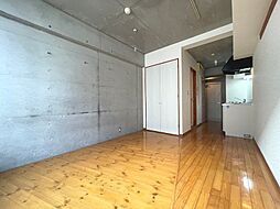 S3（エススリー） 204 2階1Kのリビング/ダイニング