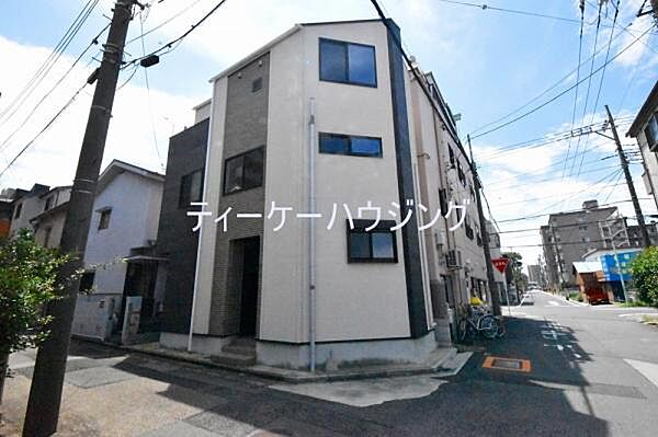 外観：311001914298