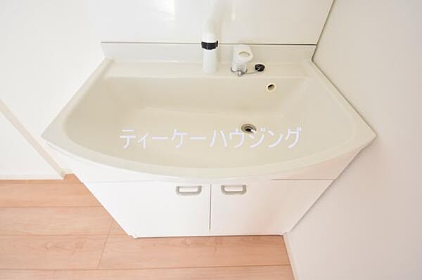 一日のスタートは清潔な洗面所から。