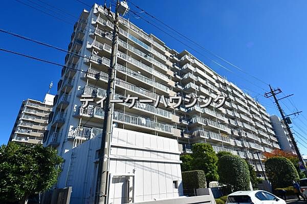 堂々とした佇まいが、住む者に満足感と安心感を与えてくれます。