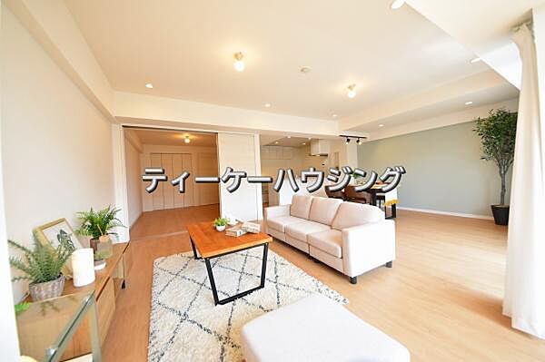 apartment 埼玉県三郷市さつき平2丁目
地図を見る