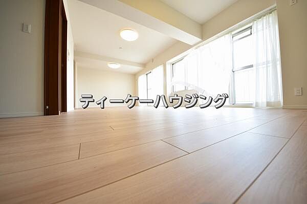 apartment 埼玉県三郷市さつき平1丁目
地図を見る