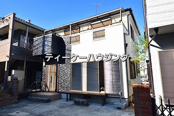 外観：311002238084