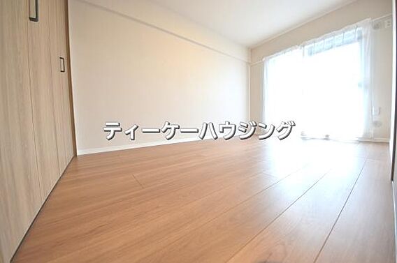 バルコニーに面...