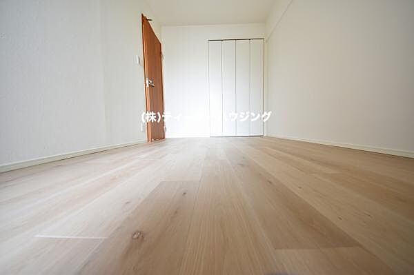 新築のようなお部屋に生まれ変わりました。