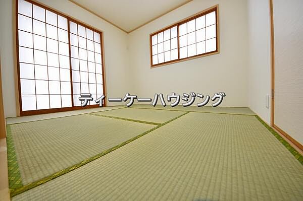安らぎのスペースの和室、お子様のプレイルームとしてもご活用いただけます。