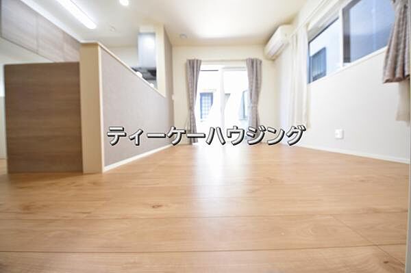 お家の中心となる大きな空間がご家族のコミュニケーションスペースになる筈です。