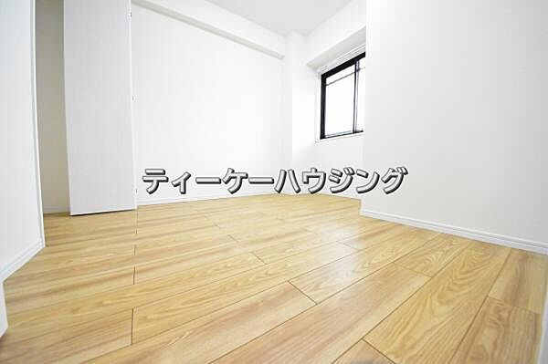 明るい陽射しと爽やかな風を呼び込む。心地よい空間を創造いたしました。