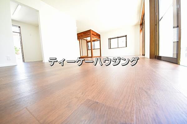 お家の中心となる大きな空間がご家族のコミュニケーションスペースになる筈です。
