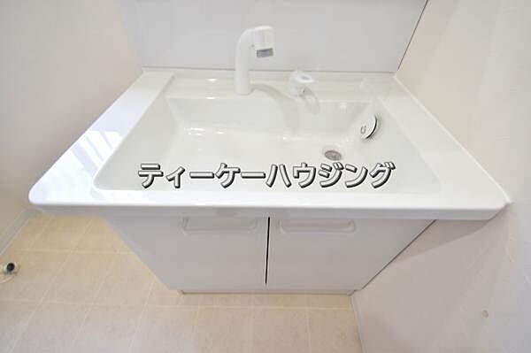 一日のスタートは清潔な洗面所から。