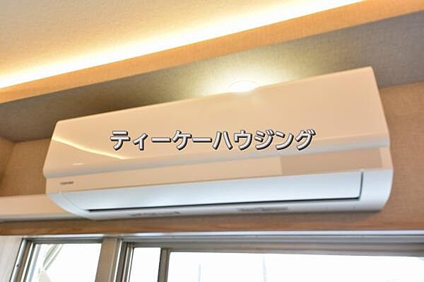 うれしいエアコン付き物件。快適な暮らしがすぐに始められますね。