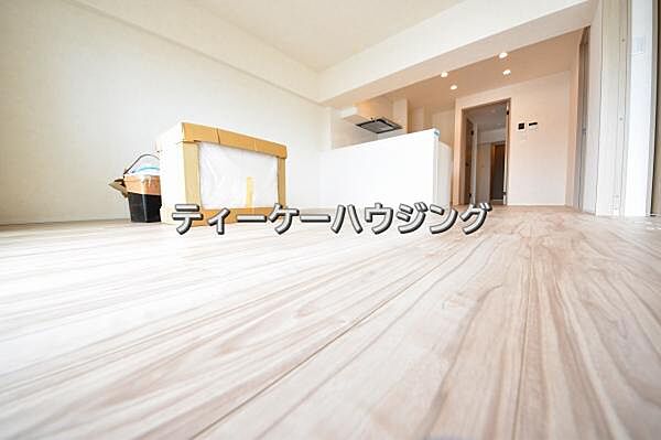 お家の中心となる大きな空間がご家族のコミュニケーションスペースになる筈です。