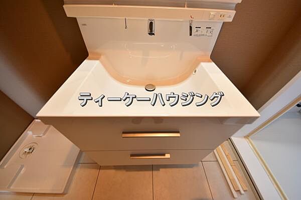 一日のスタートは清潔な洗面所から。