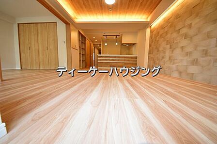 お家の中心となる大きな空間がご家族のコミュニケーションスペースになる筈です。