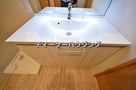 一日のスタートは清潔な洗面所から。