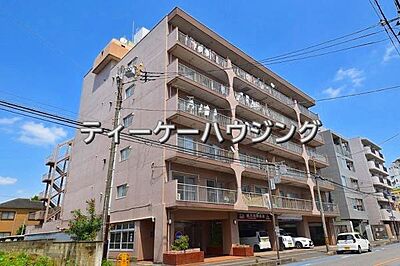 外観：堂々とした佇まいが、住む者に満足感と安心感を与えてくれます。