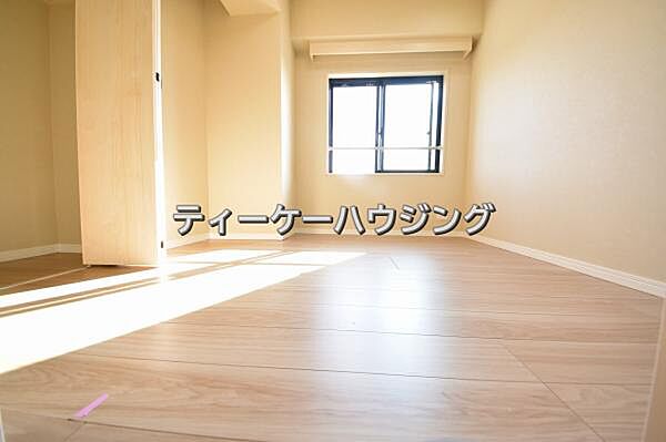 良質な環境と心安らぐくつろぎの住まい。心地よい空間を創造いたしました。