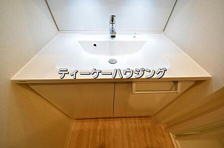 一日のスタートは清潔な洗面所から。