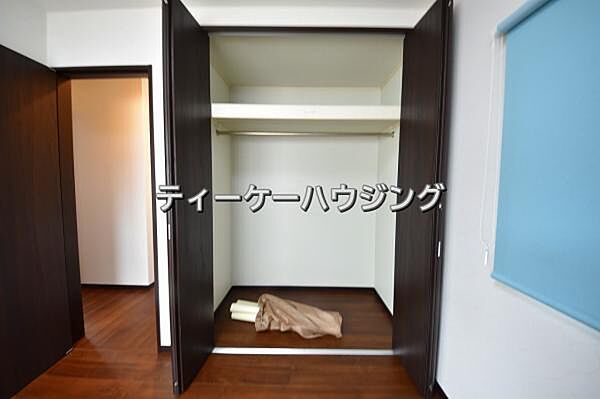 ここまでたくさん収納があれば、物が多い方でも安心ですね。