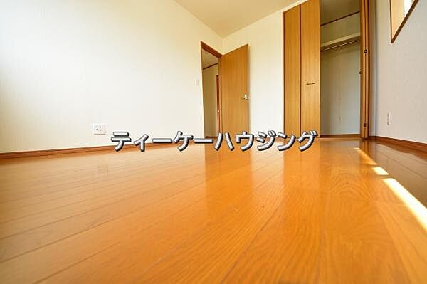 良質な環境と心安らぐくつろぎの住まい。心地よい空間を創造いたしました。