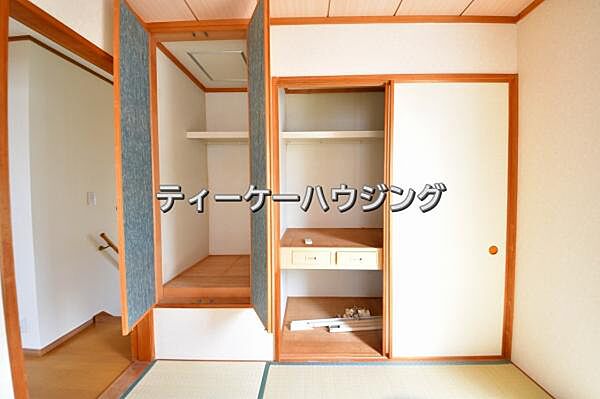 ゆとりある収納は、持ち物が多い方でもすっきりした生活を送れる筈です。