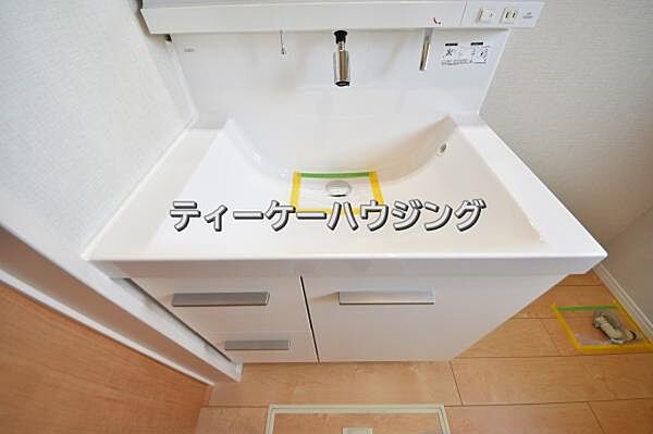 一日のスタートは清潔な洗面所から。