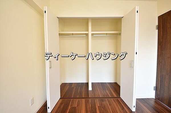 ゆとりある収納は、持ち物が多い方でもすっきりした生活を送れる筈です。
