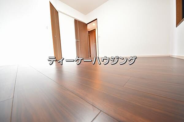 良質な環境と心安らぐくつろぎの住まい。心地よい空間を創造いたしました。