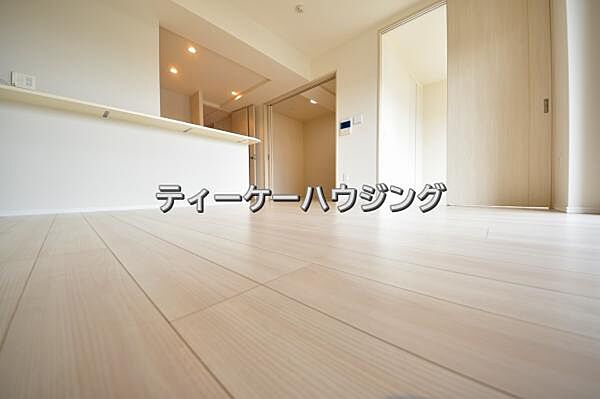 お家の中心となる大きな空間がご家族のコミュニケーションスペースになる筈です。
