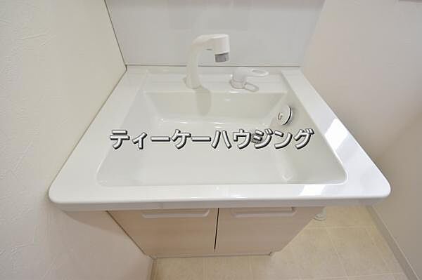一日のスタートは清潔な洗面所から。