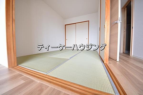安らぎのスペースの和室、お子様のプレイルームとしてもご活用いただけます。