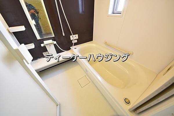 浴室を拡大表示