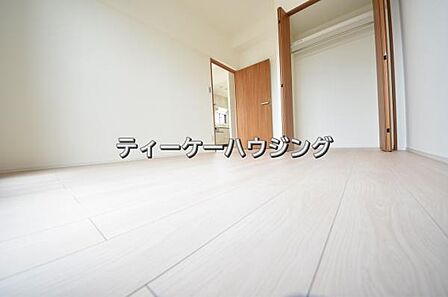精錬された空間は日々の生活に歓びをもたらしてくれる筈です。