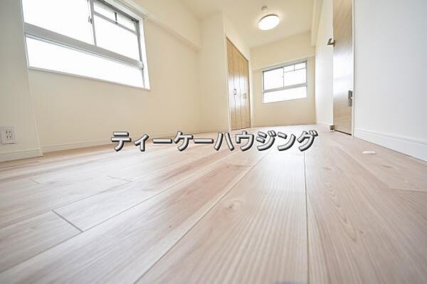 良質な環境と心安らぐくつろぎの住まい。心地よい空間を創造いたしました。