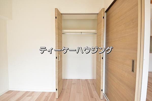 精錬された空間は日々の生活に歓びをもたらしてくれる筈です。