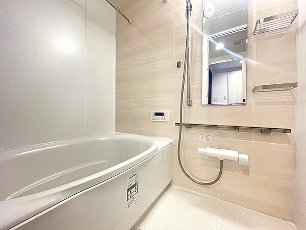 過去リフォーム施工事例：洗面化粧台(過去同等品事例のため、本物件の写真ではございません事、ご了承ください)