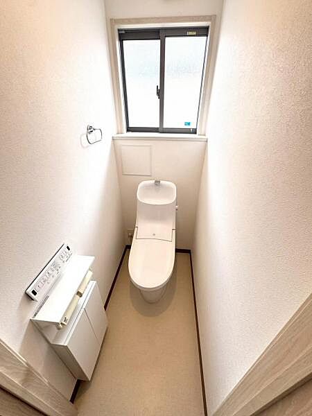 トイレを拡大表示