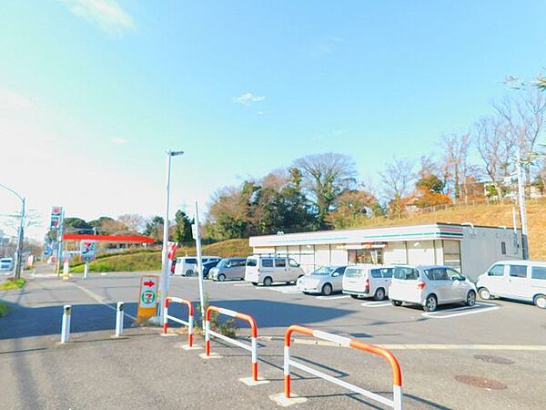セブンイレブン千葉都町店 徒歩3分。 200m