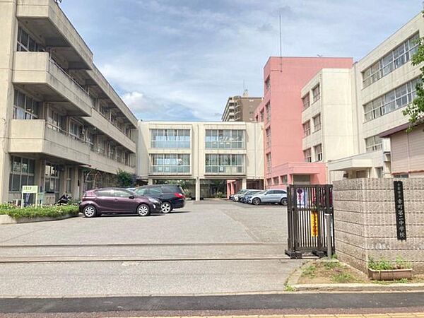 千葉市立幸町第二中学校 500m