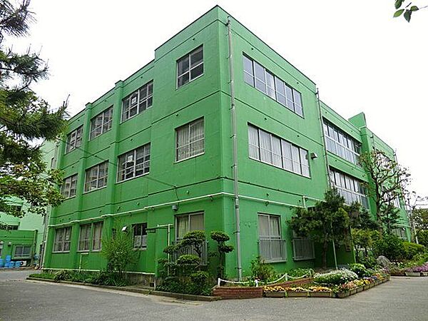 千葉市立高洲第三小学校 徒歩2分。 130m