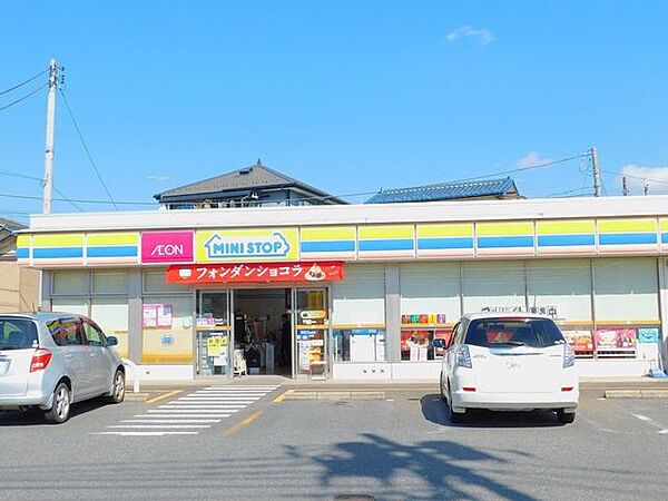 ミニストップ千葉仁戸名店 徒歩9分 600m