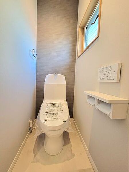 1・2階にトイレがございます！朝の忙しい時間帯も待たずにすみそうですね