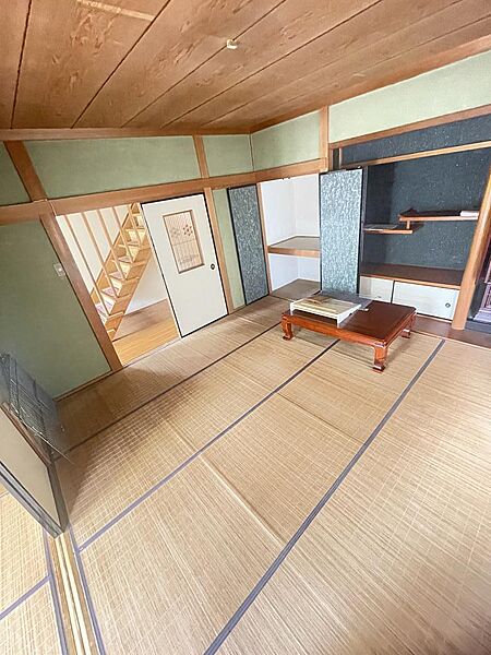 室内