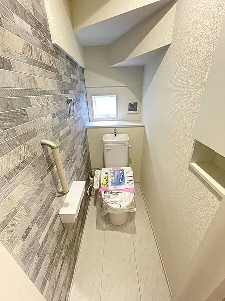 トイレを拡大表示