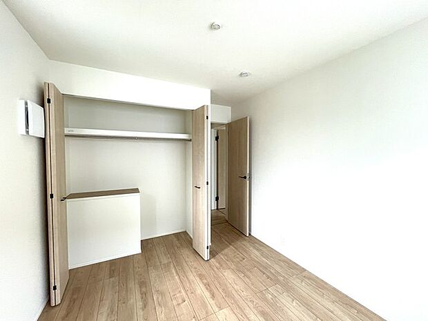 大きな壁面収納