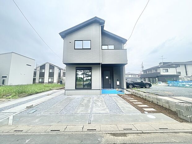 ウェブや資料からでは得られないヒントがたくさん見つかる完成物件です。