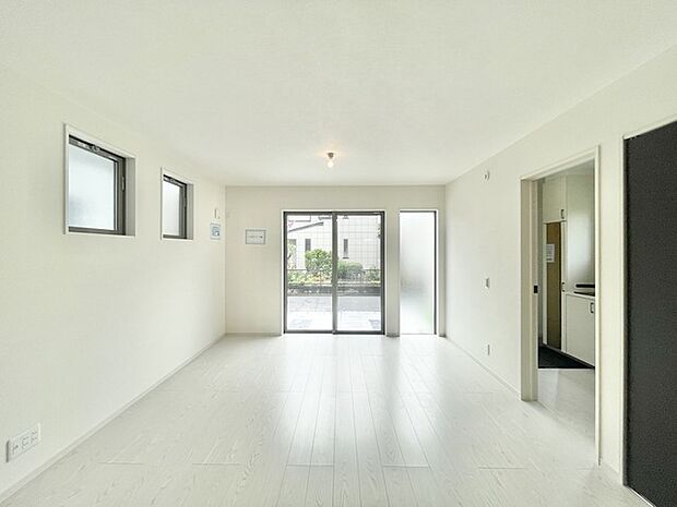 家族団らんの時間も増えそうな、くつろぎのLDK。