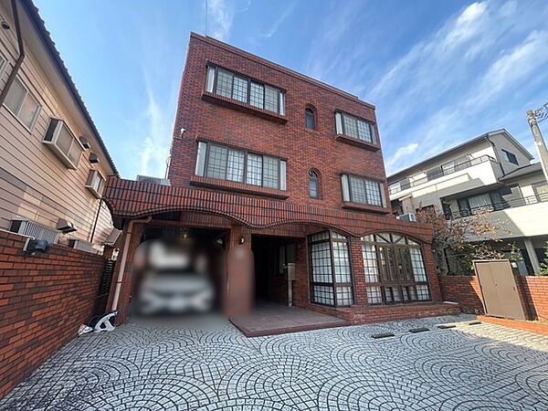現地で80坪越えの敷地面積をご体感ください。