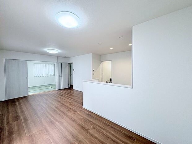 心地よい広がりを感じる、穏やかな空間