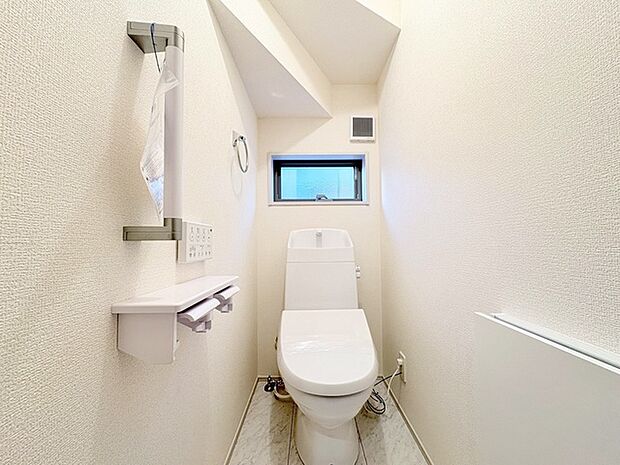 清潔好きには欠かせないウォシュレット機能付き。 